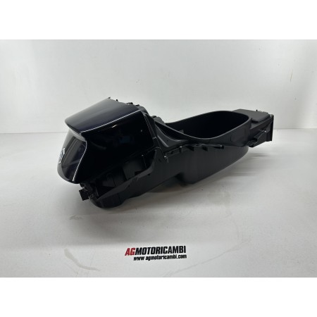 COMPARTIMENTO BAJO EL SILLÍN PIAGGIO X EVO 250 2007-2011