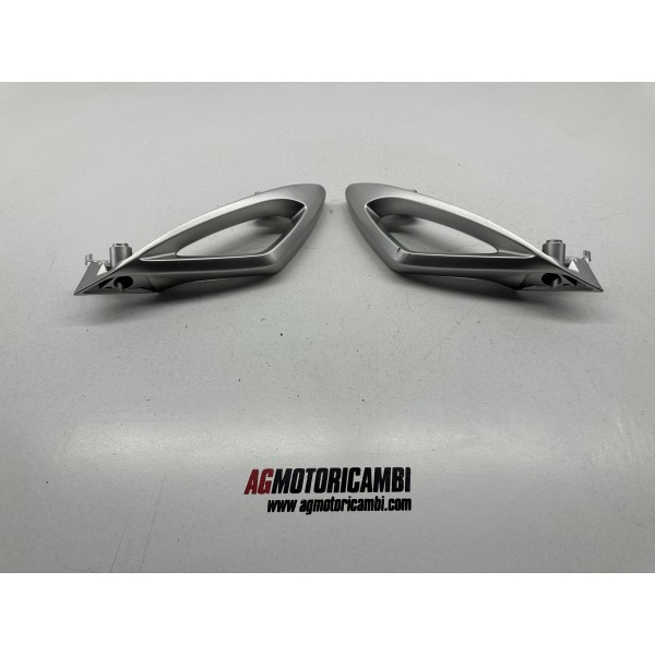 PAIRE DE POIGNEES ARRIERE DROITE PEUGEOT...