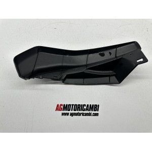 GARDE-BOUE AVANT GAUCHE PEUGEOT METROPOLIS 400 2013-2016... 2