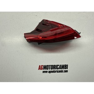 FARO FANALE POSTERIORE DESTRO DX PEUGEOT METROPOLIS 400...