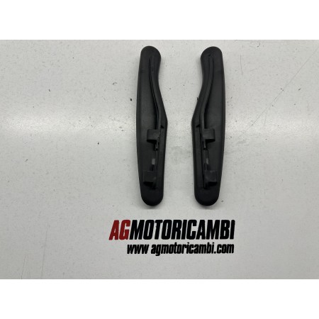 PAAR WINDSCHUTZSCHEIBENABDECKUNG HALTERUNGEN PEUGEOT METROPOLIS 400 2013