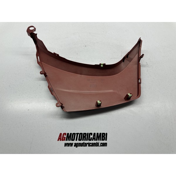 FRONT LEFT FAIRING PEUGEOT METROPOLIS 400...