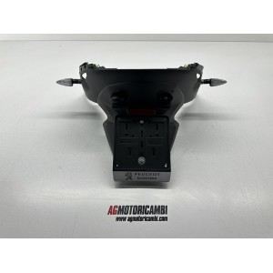 PEUGEOT METROPOLIS 400 2013-2016 2017 GUARDABARROS... 2