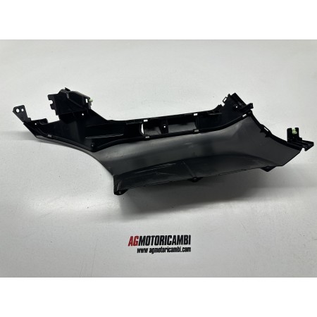 CARROSSERIE SOUS PIED DE LIT GAUCHE PEUGEOT METROPOLIS 400 2013-2016 2017