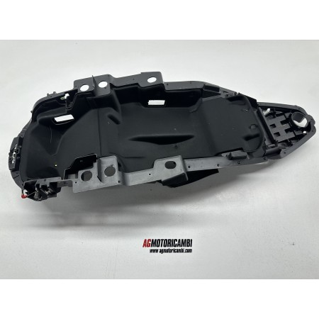 PLASTICA VANO SOTTO SELLA PEUGEOT METROPOLIS 400 2013-2016 2017