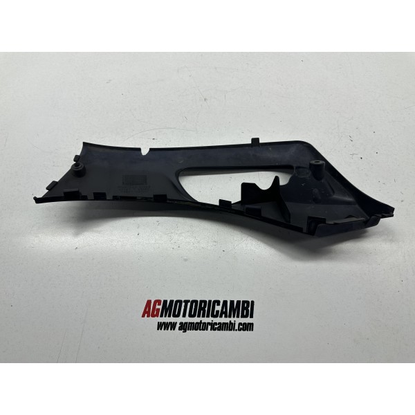 VERKLEIDUNG UNTER TRITTBRETT LINKS HONDA SH 300...