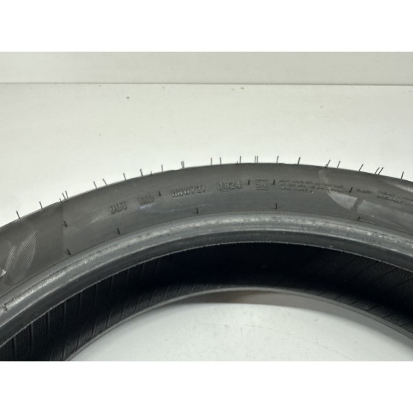 Par de neumáticos Pirelli Angel 110/70-16...