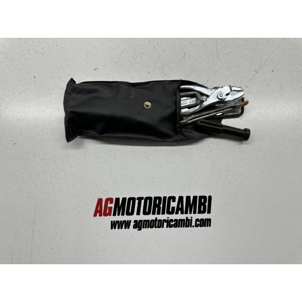 KIT WERKZEUGSATZ GEBRAUCH UND WARTUNG KAWASAKI...