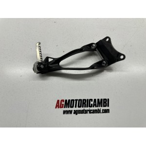 REPOSAPIÉS TRASERO DERECHO PASAJERO KAWASAKI NINJA 600...