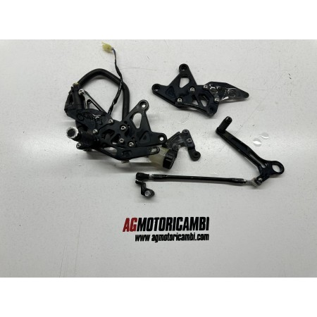COPPIA PEDANE PILOTA ARRETRATE REGOLABILI AVBD KAWASAKI NINJA 600 ZX-6R 2007-2008