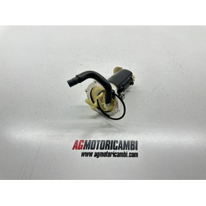 POMPA BENZINA CARBURANTE YAMAHA MIDNIGHT STAR 1900...