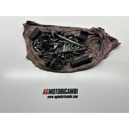 KIT TORNILLOS YAMAHA MIDNIGHT STAR 1900 XV1900A 2006-2012