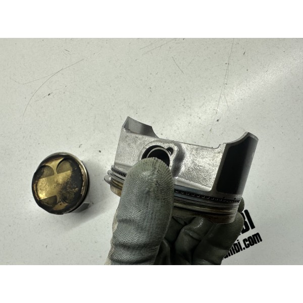 COPPIA PISTONI PISTONE BENELLI LEONCINO 800...