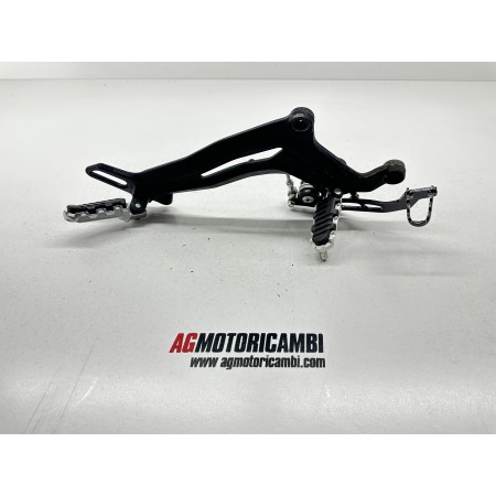 RIGHT FOOTPEG RIGHT BRAKE BENELLI LEONCINO 800 TRAIL 2022-2025