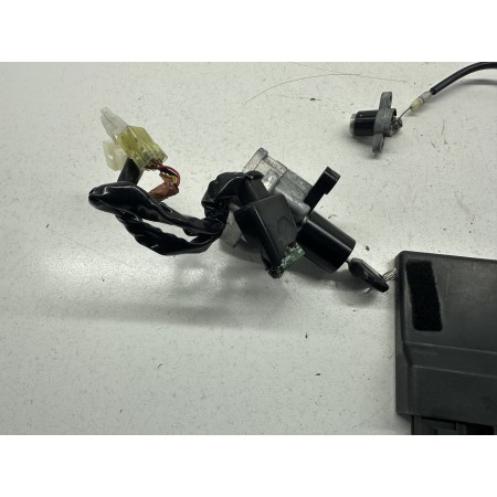 KIT SERRATURE CHIAVI CENTRALINA ECU YAMAHA MIDNIGHT STAR 1900 XV1900A 2006-2012