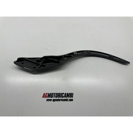 SOPORTE GUARDABARROS TRASERO IZQUIERDO YAMAHA MIDNIGHT STAR 1900 XV1900A 2006-2012