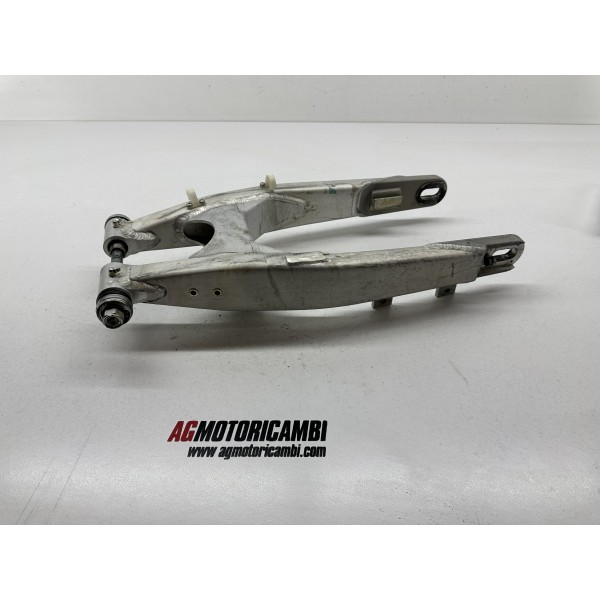 FORCELLONE POSTERIORE YAMAHA TTR 600...