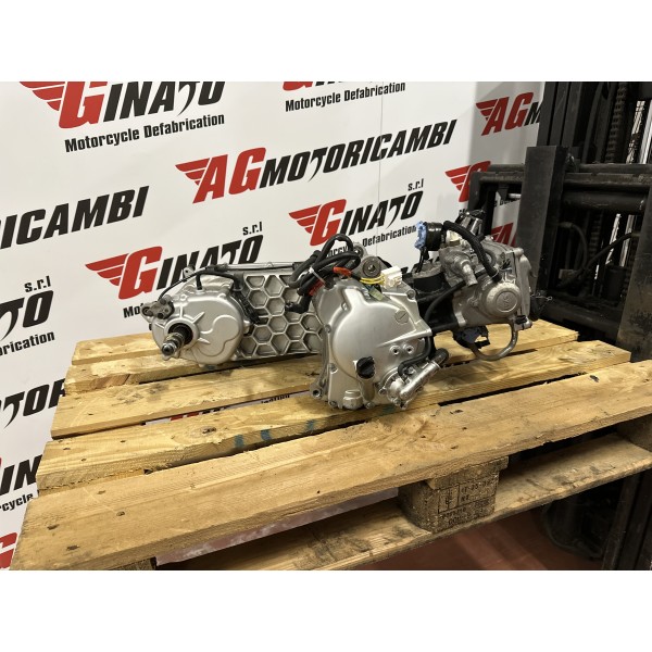 COMPLETE ENGINE BLOCK MK919523 SYM JOYMAX 300 i...