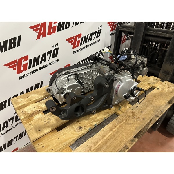 BLOCCO MOTORE COMPLETO MK401191 SYM CRUISYM 300...