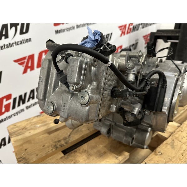 COMPLETE ENGINE BLOCK K432 SUZUKI BURGMAN AN...