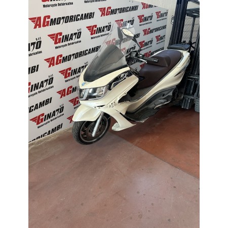 KOMPLETTE MOTORENBLOCK M762M PIAGGIO X10 350 i ABS 2011-2012-2017