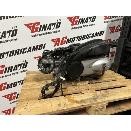 NF02E KOMPLETTER MOTORBLOCK HONDA SH 300 2006-2010