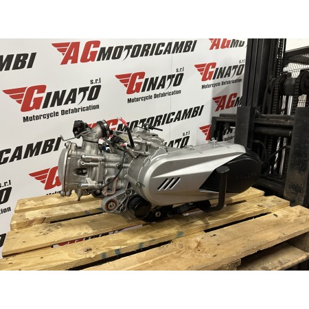 BLOCCO MOTORE COMPLETO P6A PEUGEOT METROPOLIS 400 2013-2016 2017