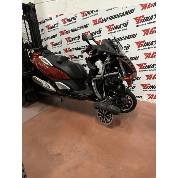 P6A BLOC MOTEUR COMPLET PEUGEOT METROPOLIS 400...