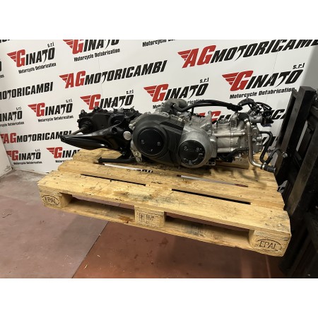 BLOQUE MOTOR COMPLETO J406E 49000KM YAMAHA T-MAX 500 2008-2011