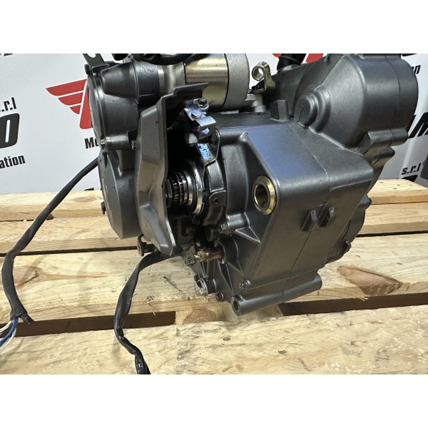 BLOC MOTEUR COMPLET BJ172MM-A BENELLI BN 251...