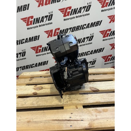 KOMPLETTER MOTORBLOCK QJ2V49FMM-A KEEWAY BLACKSTAR 250 2014-2017